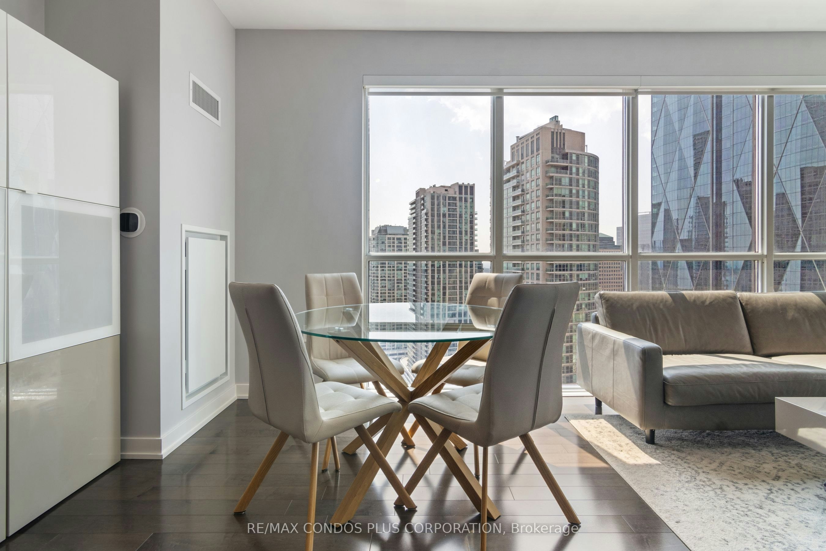 2702-1 The Esplanade N/A, Toronto, ON, M5E 0A8 - 18