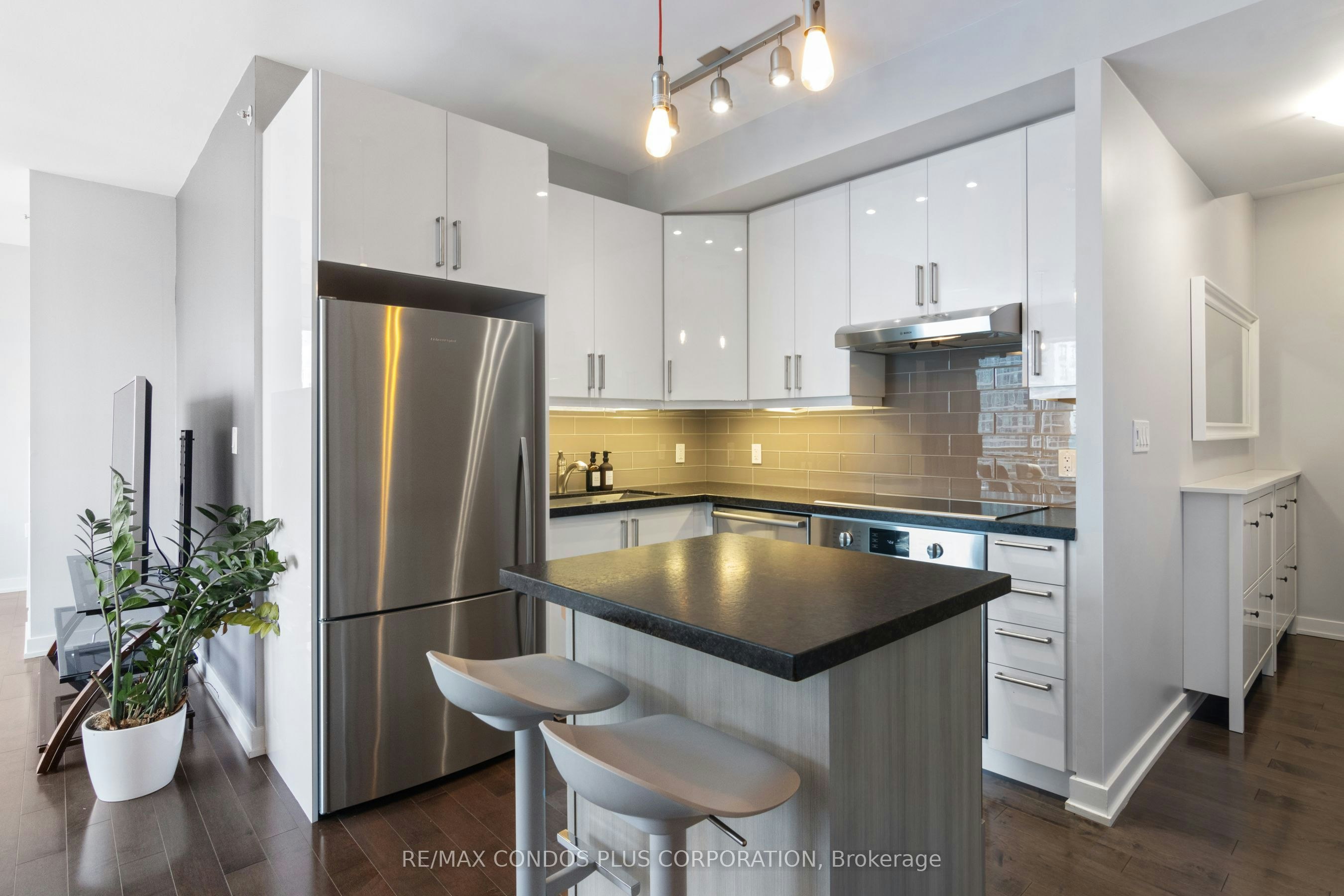 2702-1 The Esplanade N/A, Toronto, ON, M5E 0A8 - 13
