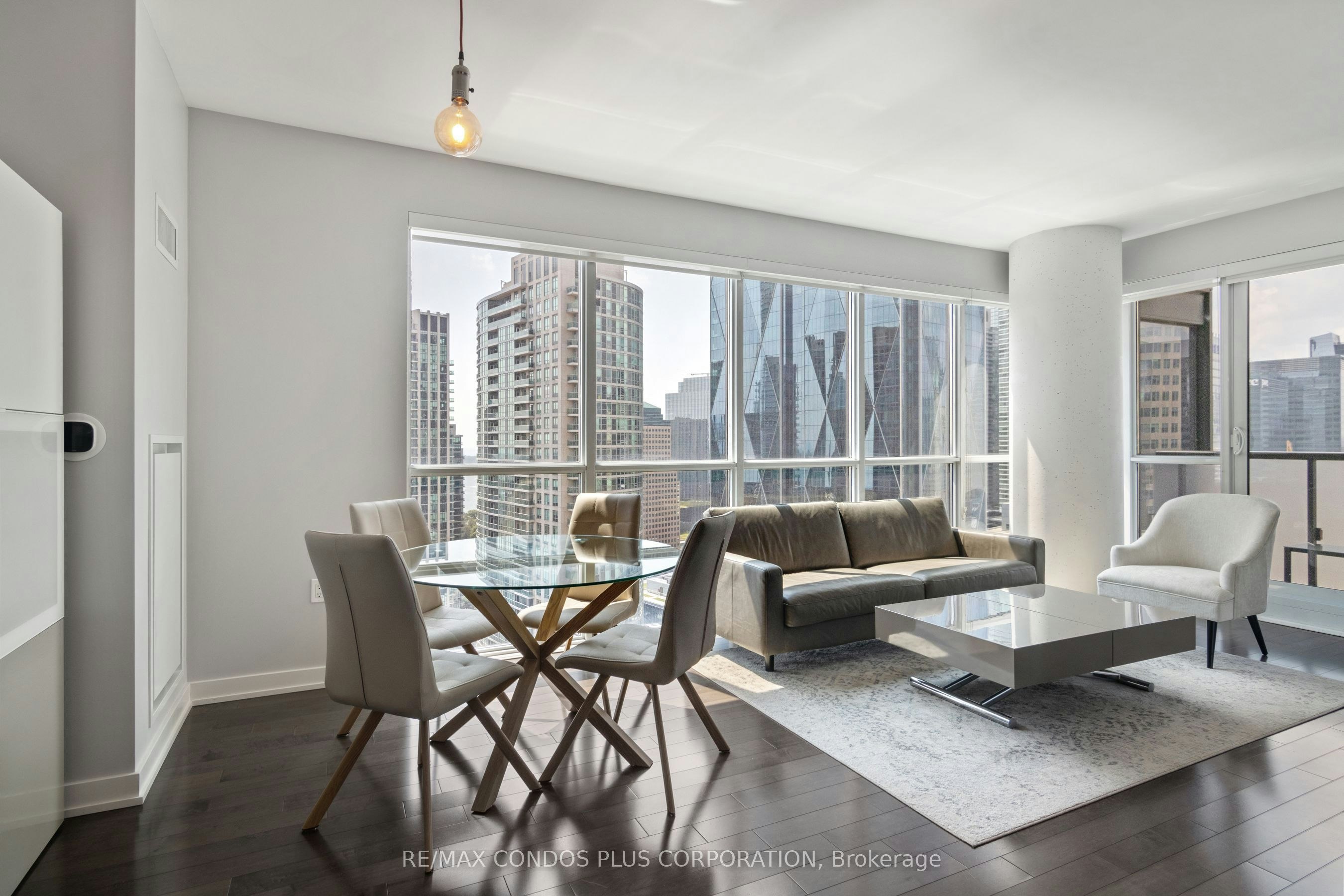 2702-1 The Esplanade N/A, Toronto, ON, M5E 0A8 - 17