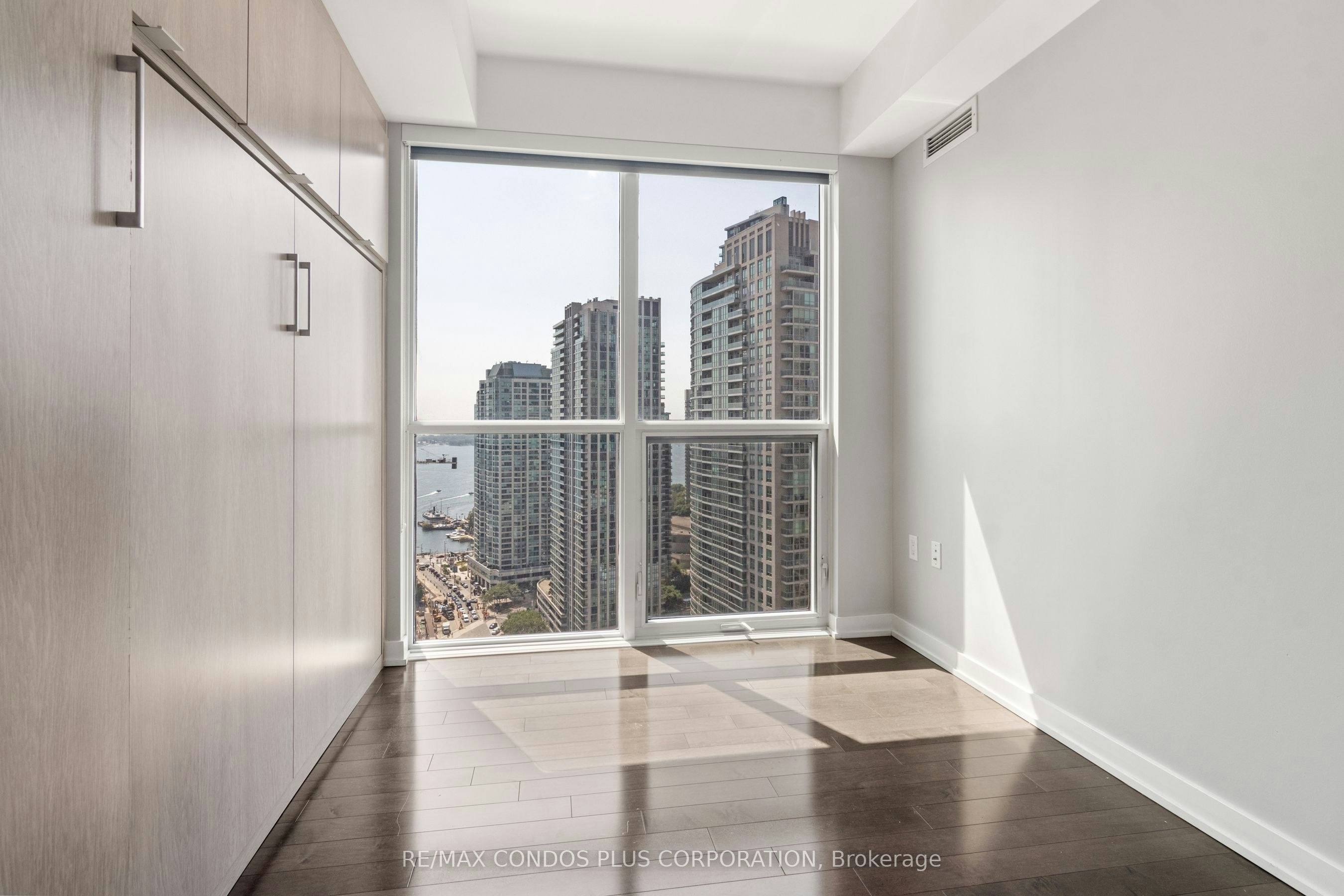 2702-1 The Esplanade N/A, Toronto, ON, M5E 0A8 - 7