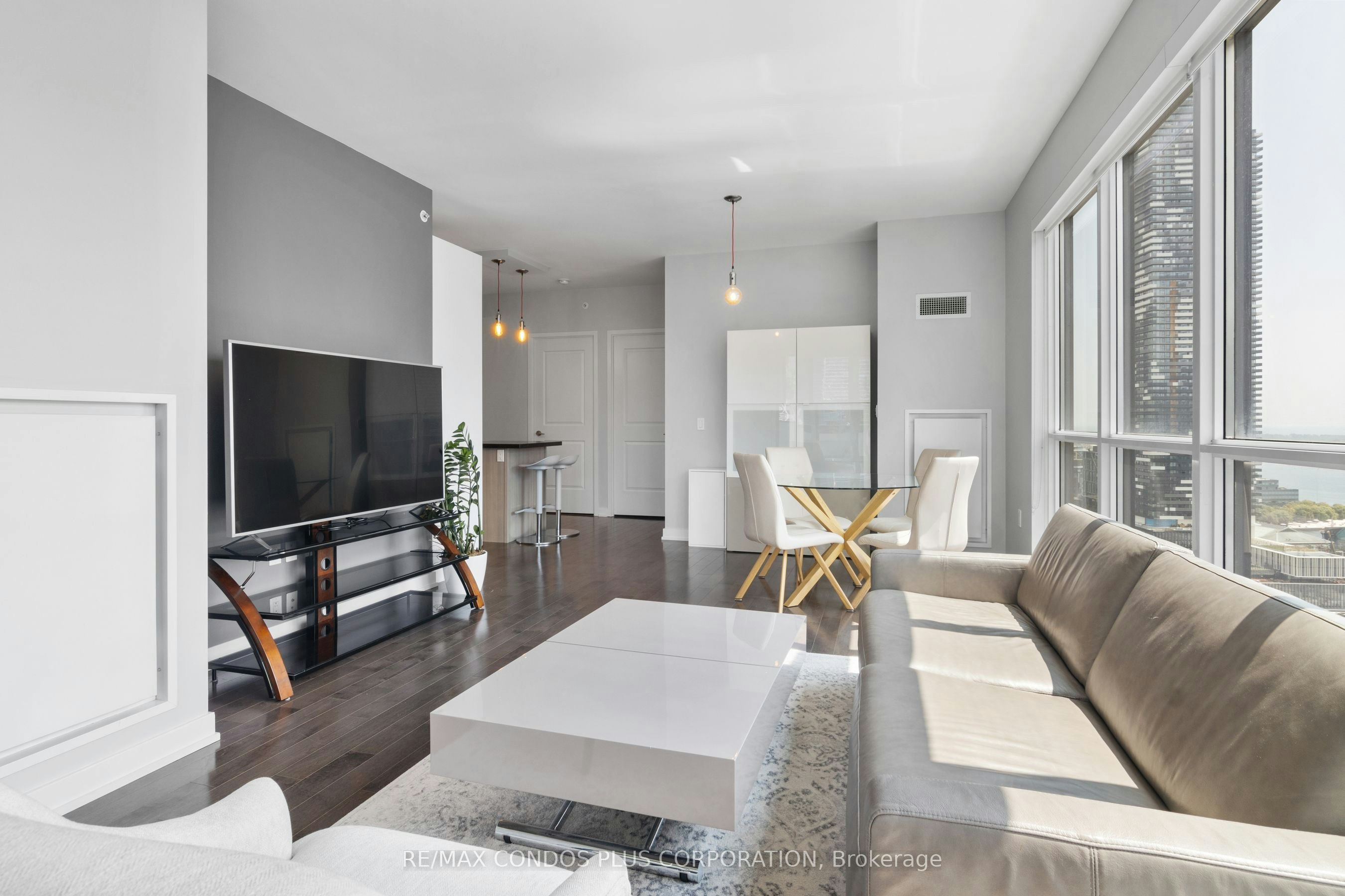2702-1 The Esplanade N/A, Toronto, ON, M5E 0A8 - 22