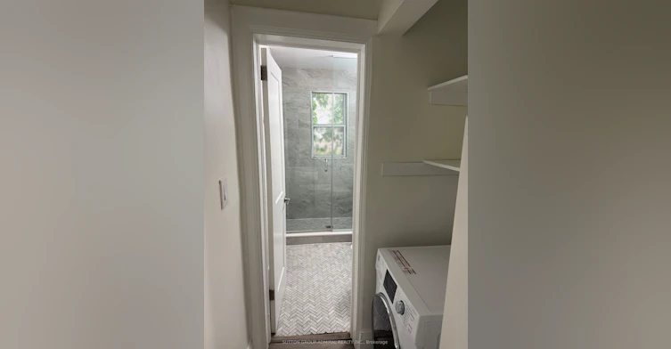 16-915 St Clair Avenue W, Toronto, ON, M6C 1C7 - 7