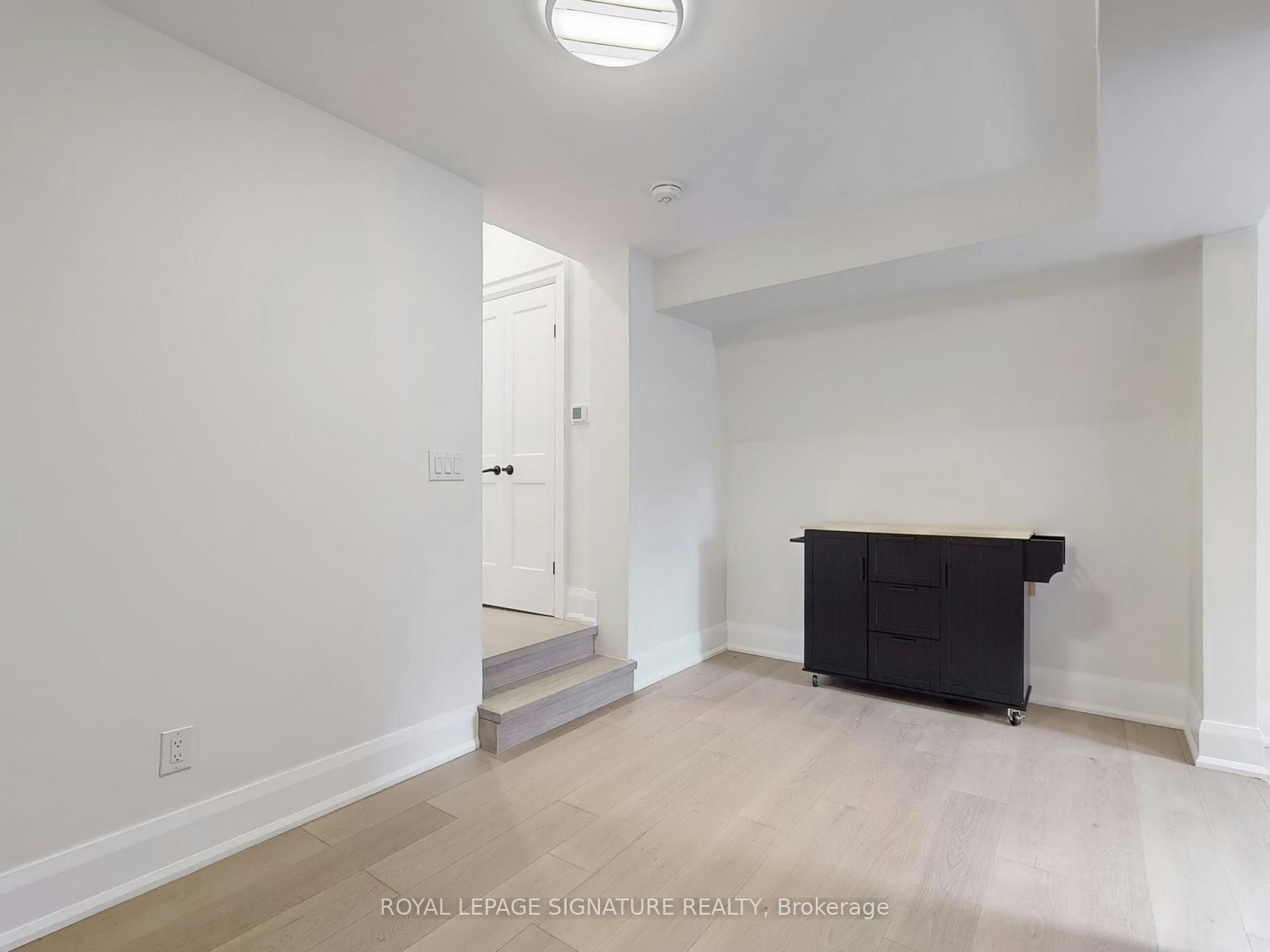 2-28 Beaconsfield Avenue, Toronto, ON, M6J 3H9 - 9