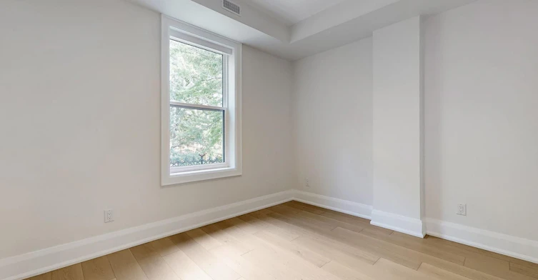 2-28 Beaconsfield Avenue, Toronto, ON, M6J 3H9 - 10