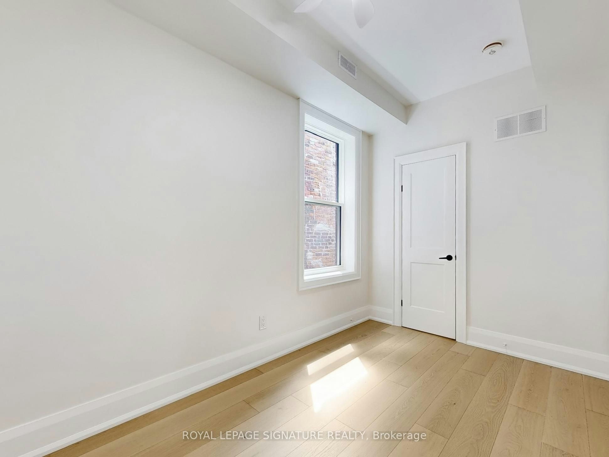 2-28 Beaconsfield Avenue, Toronto, ON, M6J 3H9 - 14