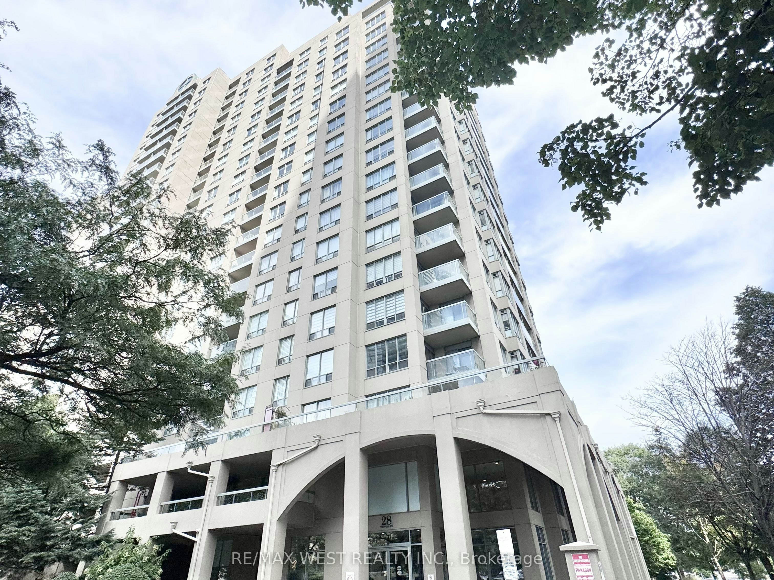 511-28 Empress Avenue, Toronto, ON, M2N 6Z7
