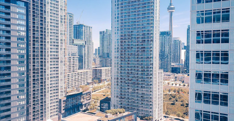 2610-19 Bathurst Street, Toronto, ON, M5V 0N2 - 6