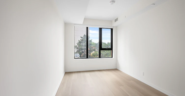 408-109 Erskine Avenue, Toronto, ON, M4P 0G8 - 8