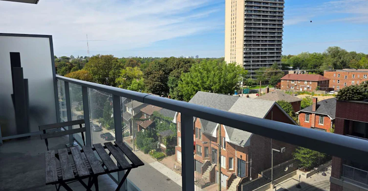 421-33 Helendale Avenue, Toronto, ON, M4R 0A4 - 12
