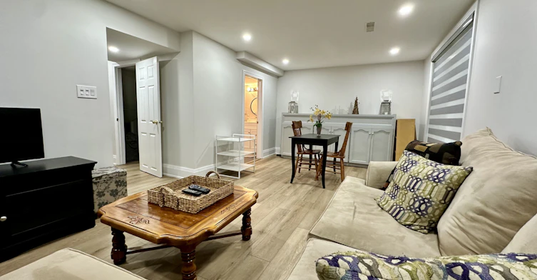 237 Shawnee Circle, Toronto, ON, M2H 2Y3 - 16