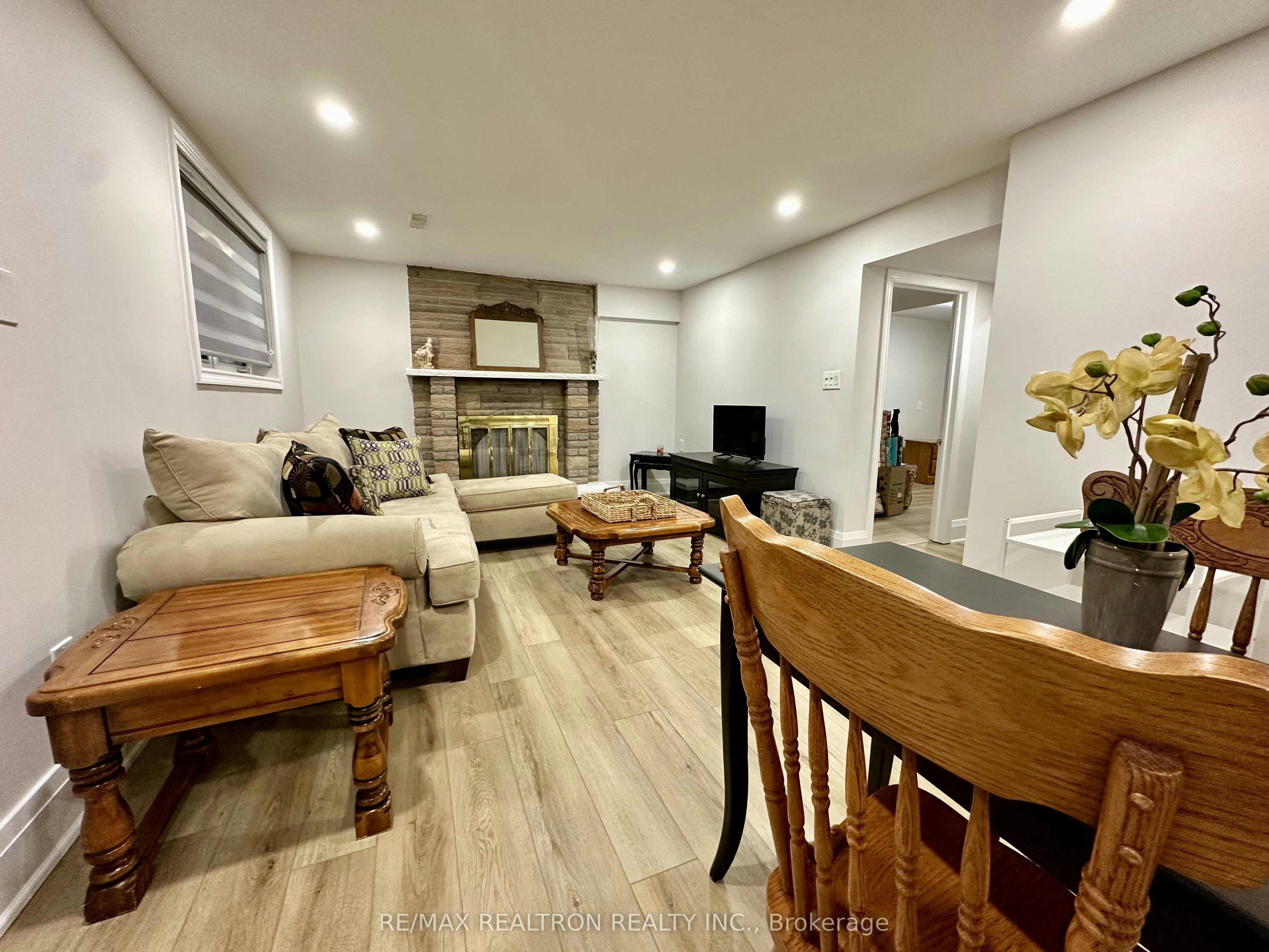 237 Shawnee Circle, Toronto, ON, M2H 2Y3 - 19