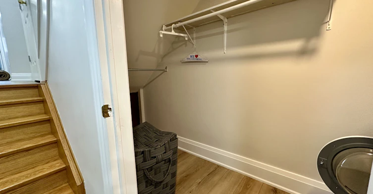 237 Shawnee Circle, Toronto, ON, M2H 2Y3 - 8
