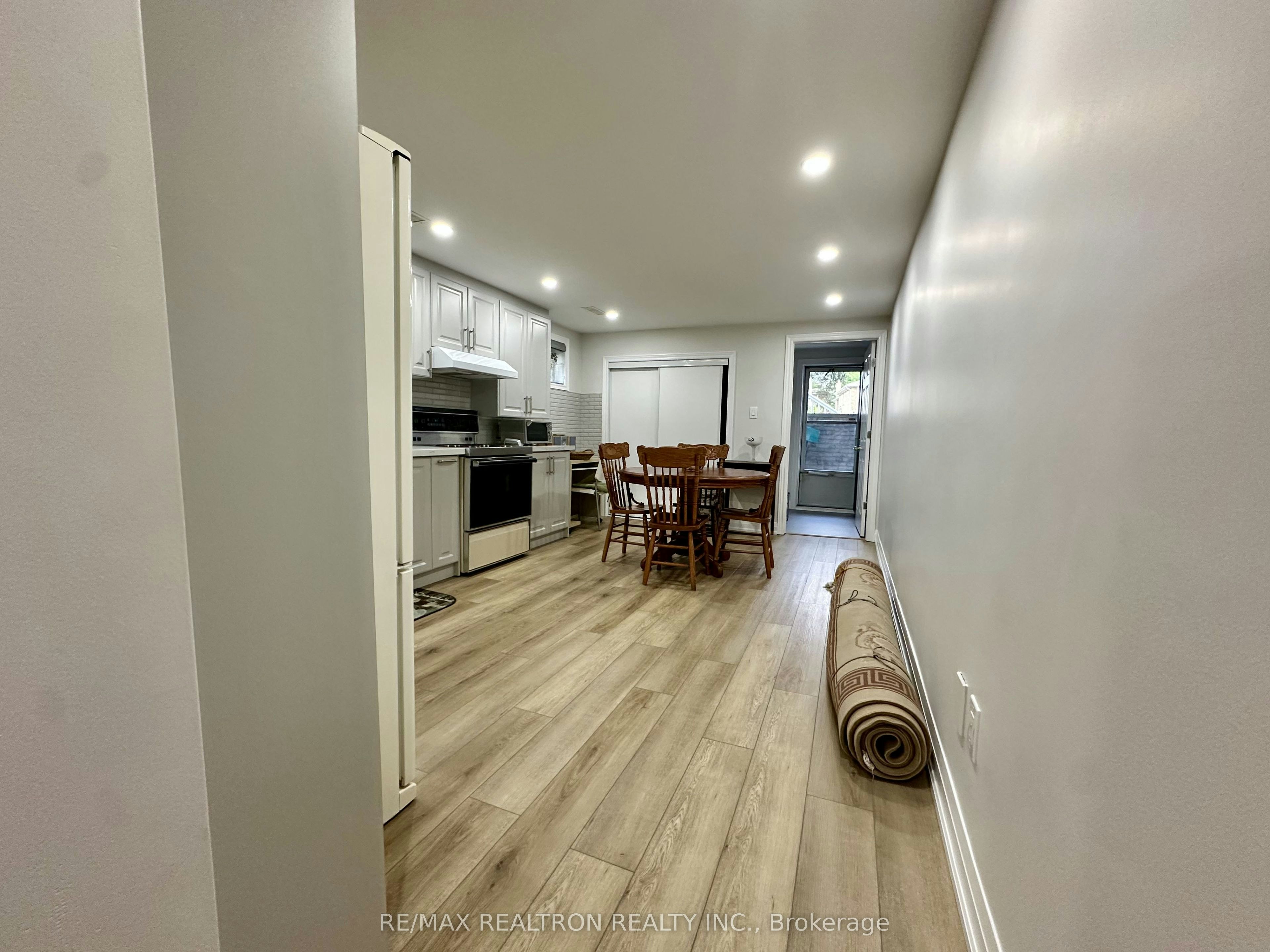 237 Shawnee Circle, Toronto, ON, M2H 2Y3 - 7