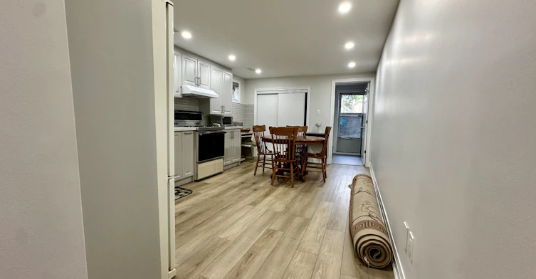 237 Shawnee Circle, Toronto, ON, M2H 2Y3 - 7