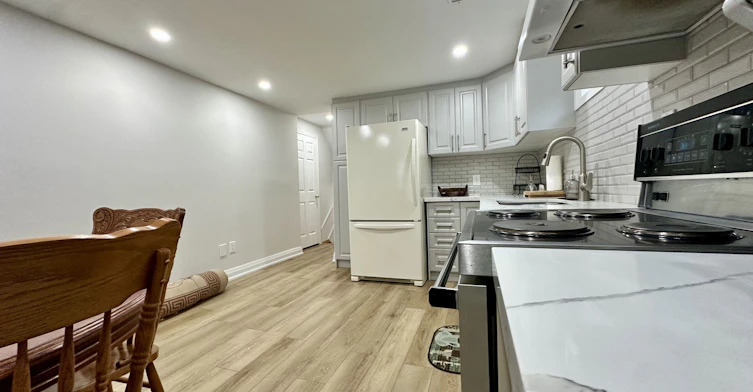237 Shawnee Circle, Toronto, ON, M2H 2Y3 - 3