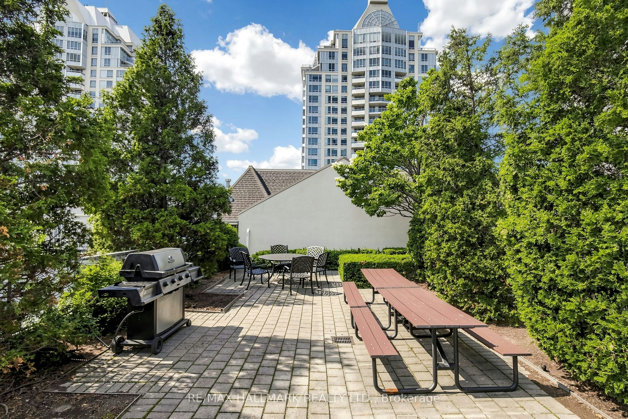 2203-3 Rean Drive, Toronto, ON, M2K 3C2 - 17