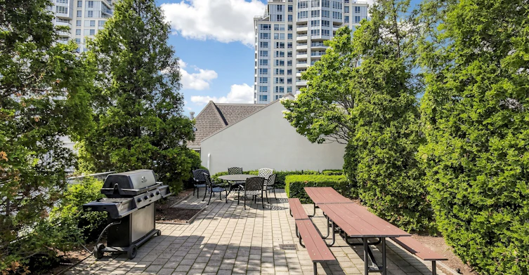 2203-3 Rean Drive, Toronto, ON, M2K 3C2 - 17
