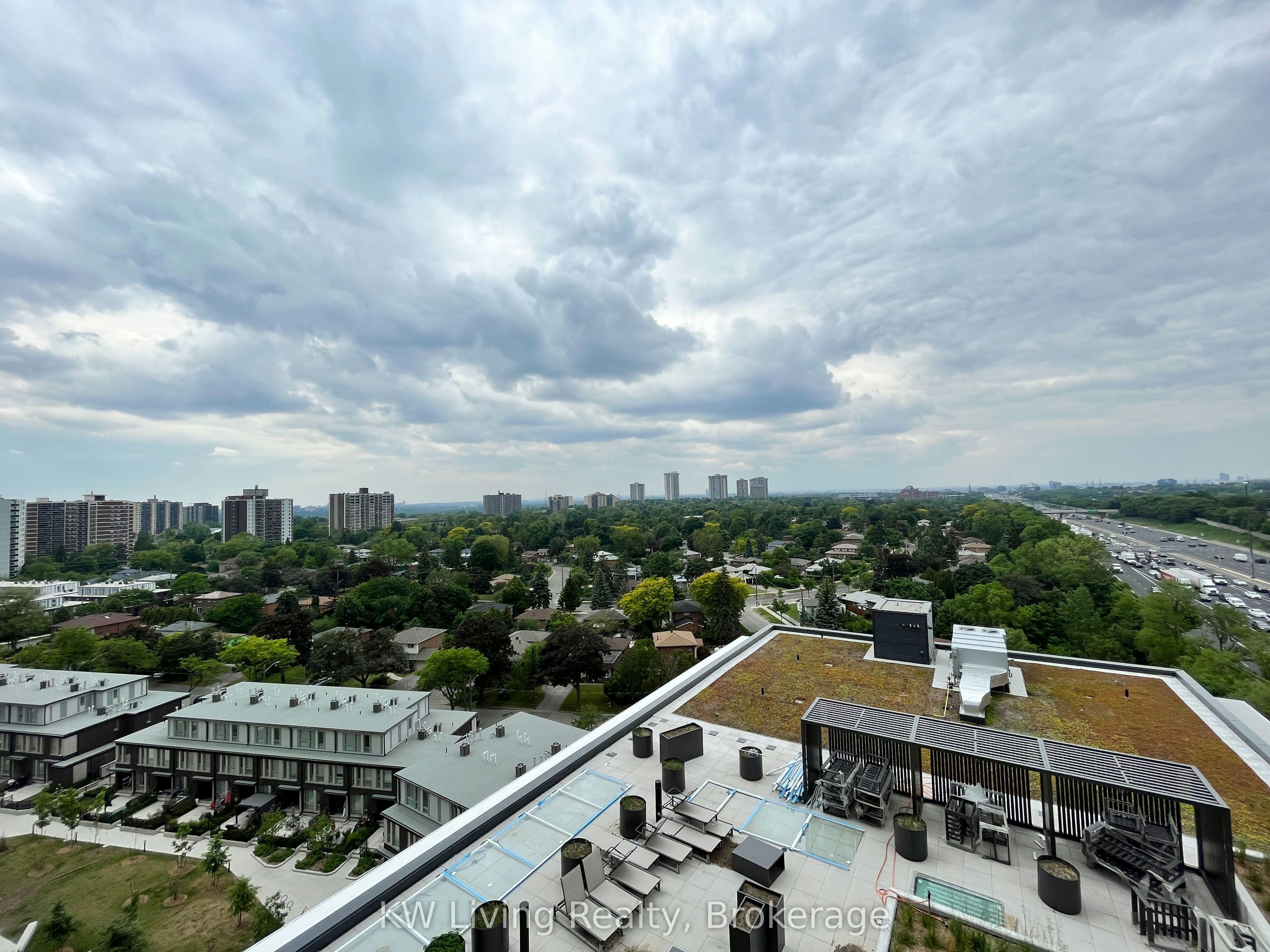 1206-188 Fairview Mall Drive, Toronto, ON, M2J 0H7 - 11