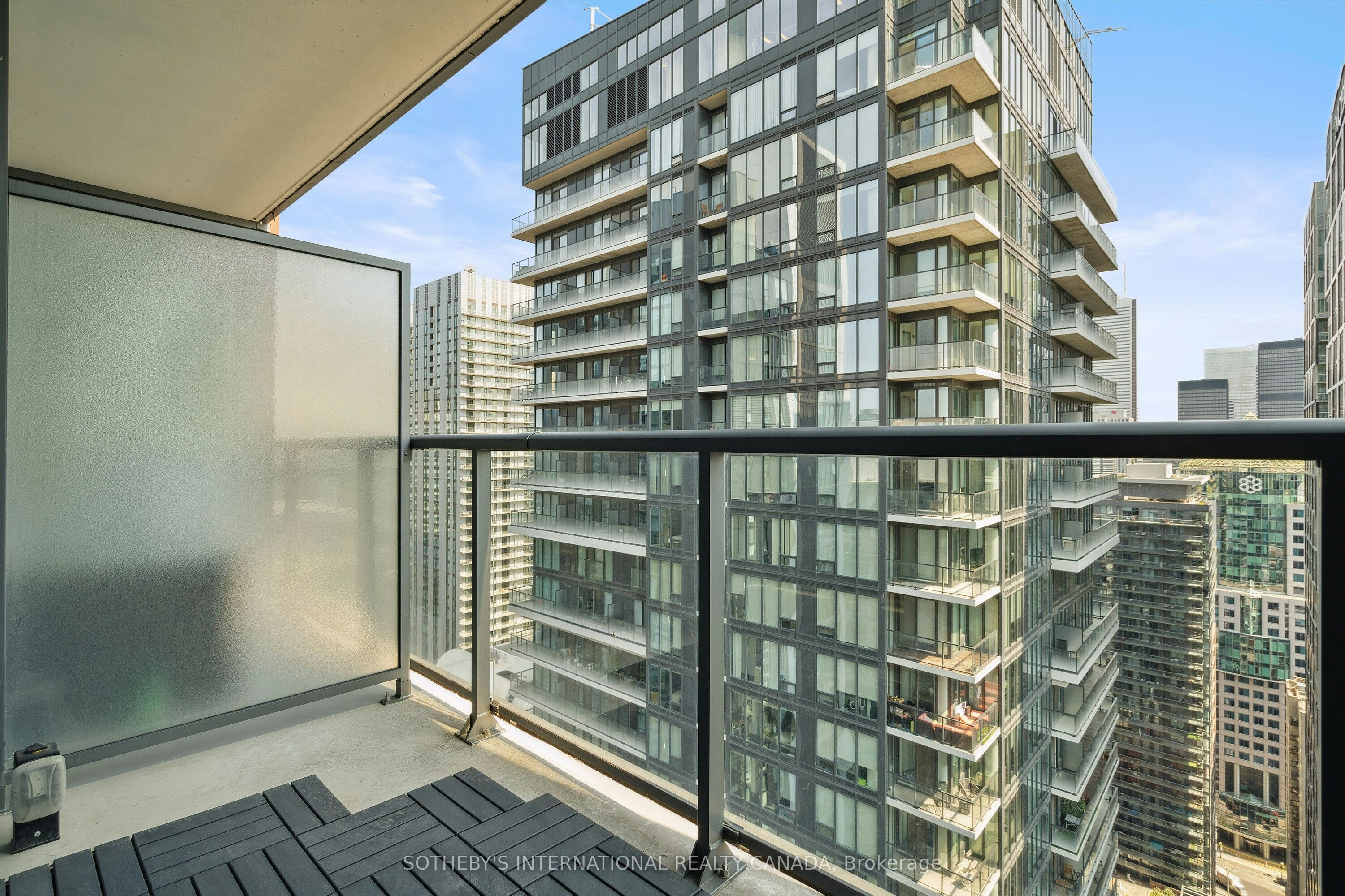 3803-88 Blue Jays Way, Toronto, ON, M5V 0L7 - 10