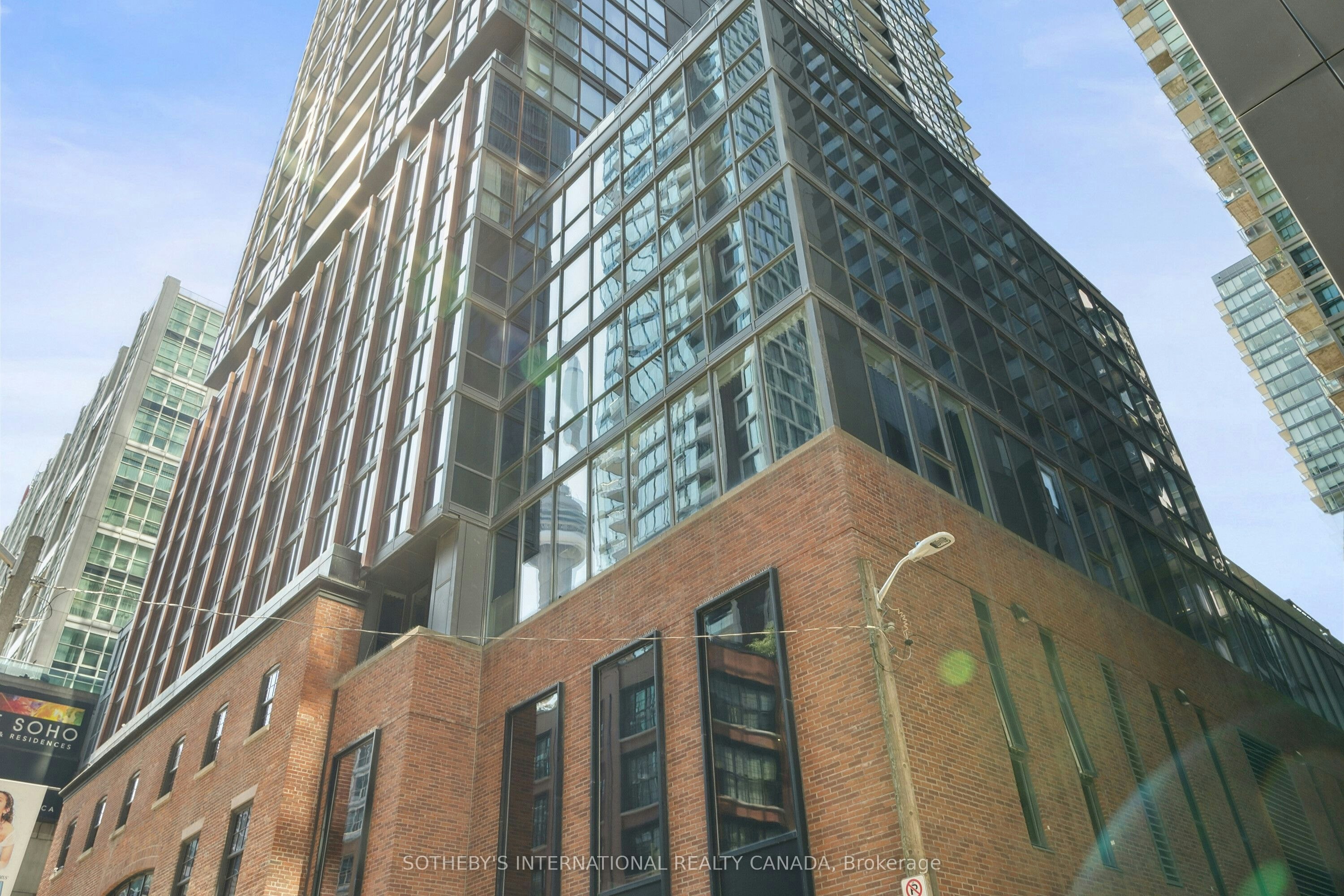 3803-88 Blue Jays Way, Toronto, ON, M5V 0L7