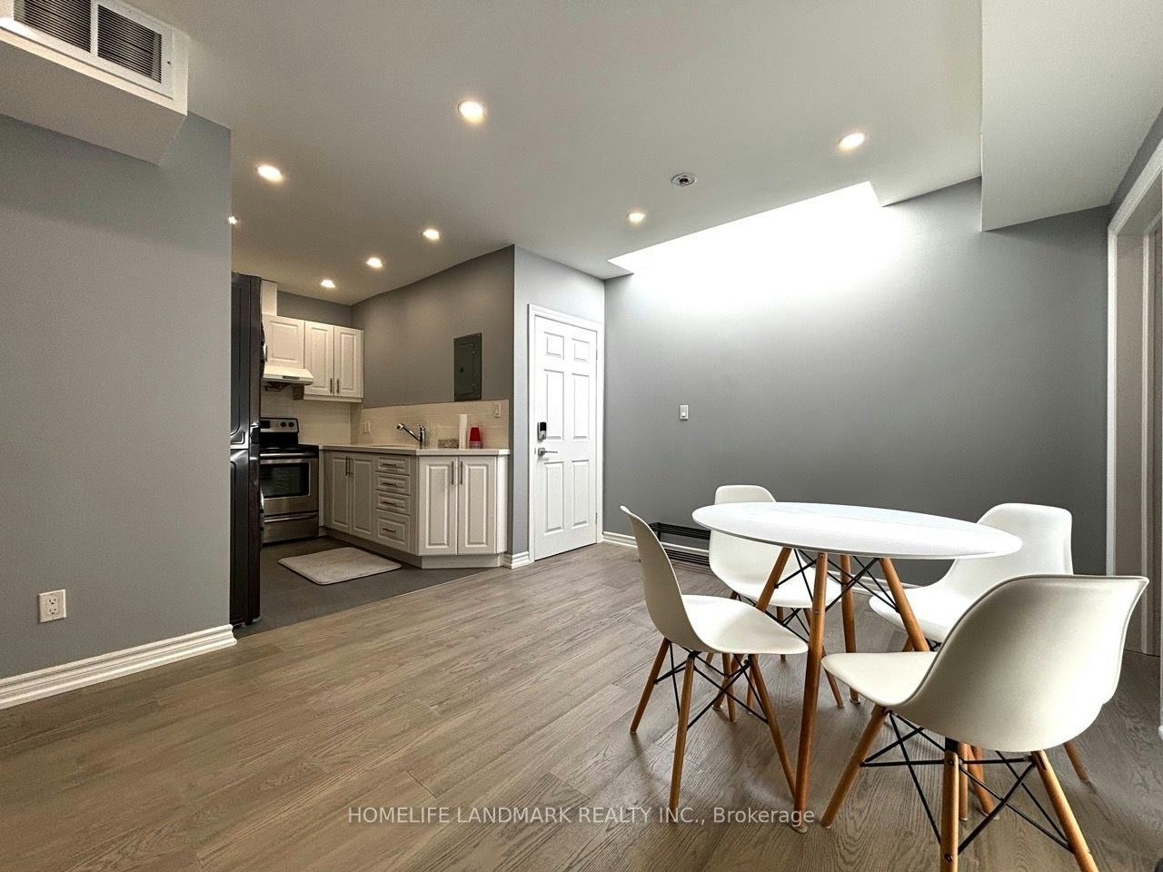 Unit 1-3229 Yonge Street, Toronto, ON, M4N 2L3 - 6
