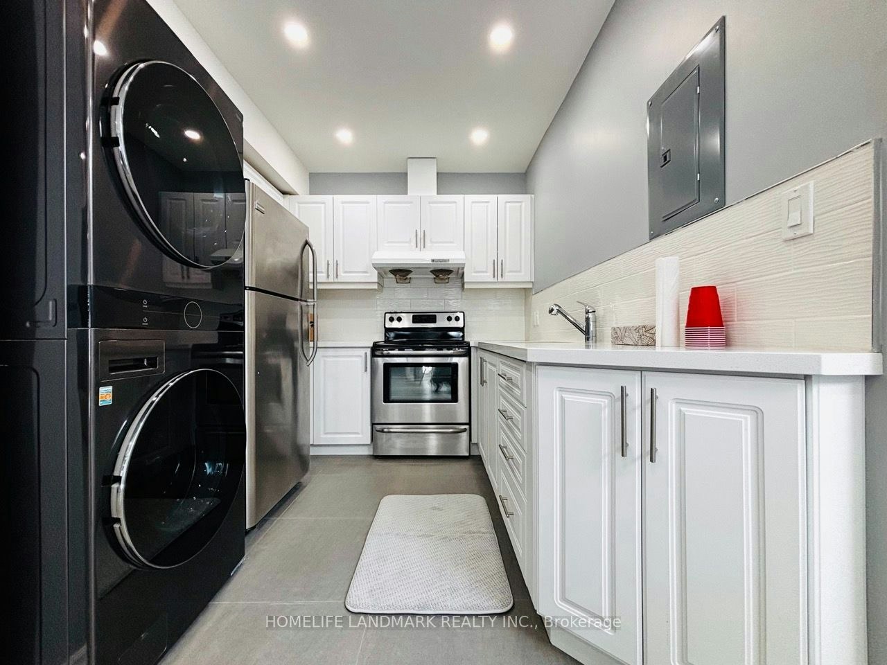 Unit 1-3229 Yonge Street, Toronto, ON, M4N 2L3 - 10