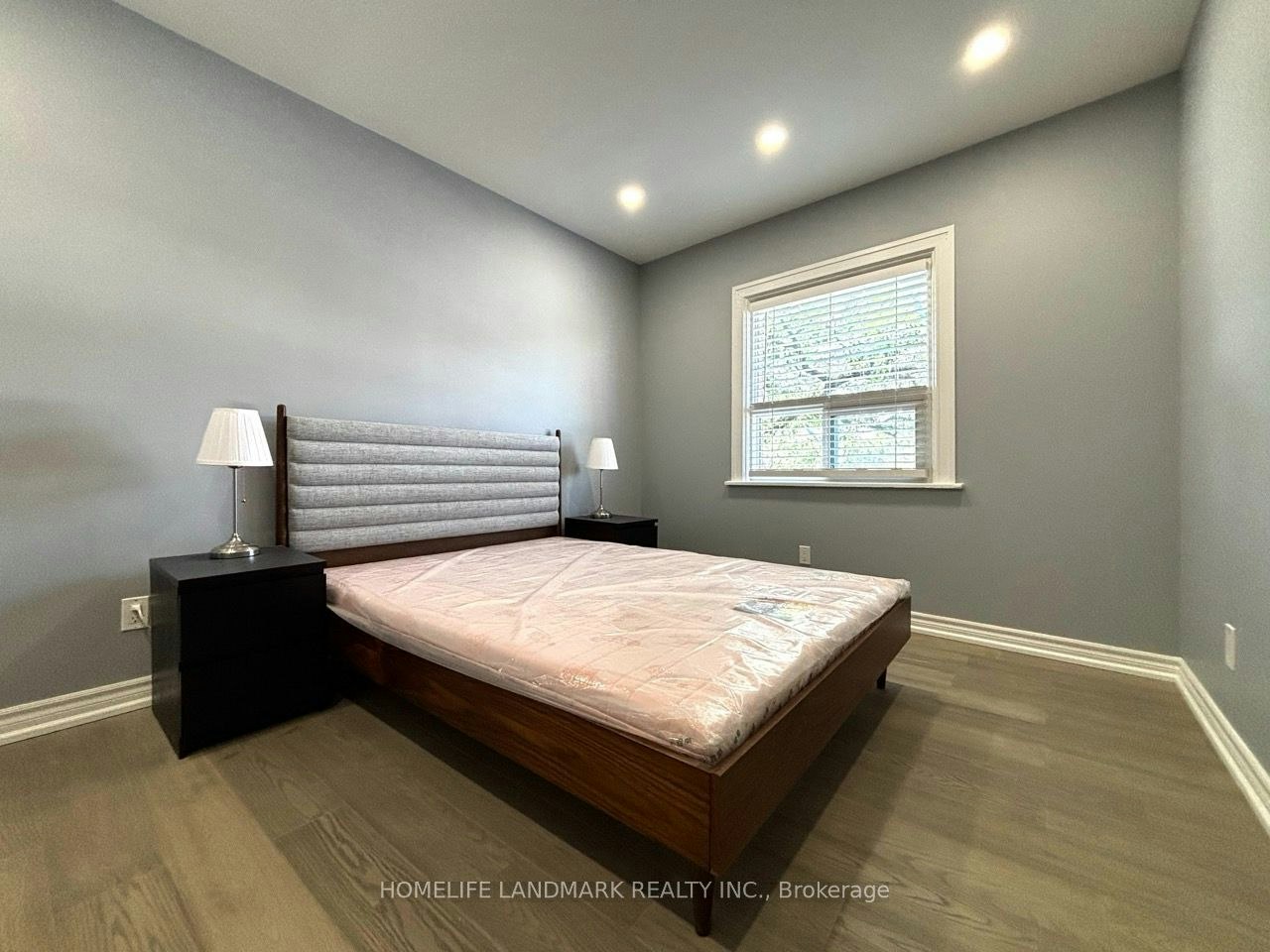 Unit 1-3229 Yonge Street, Toronto, ON, M4N 2L3 - 11