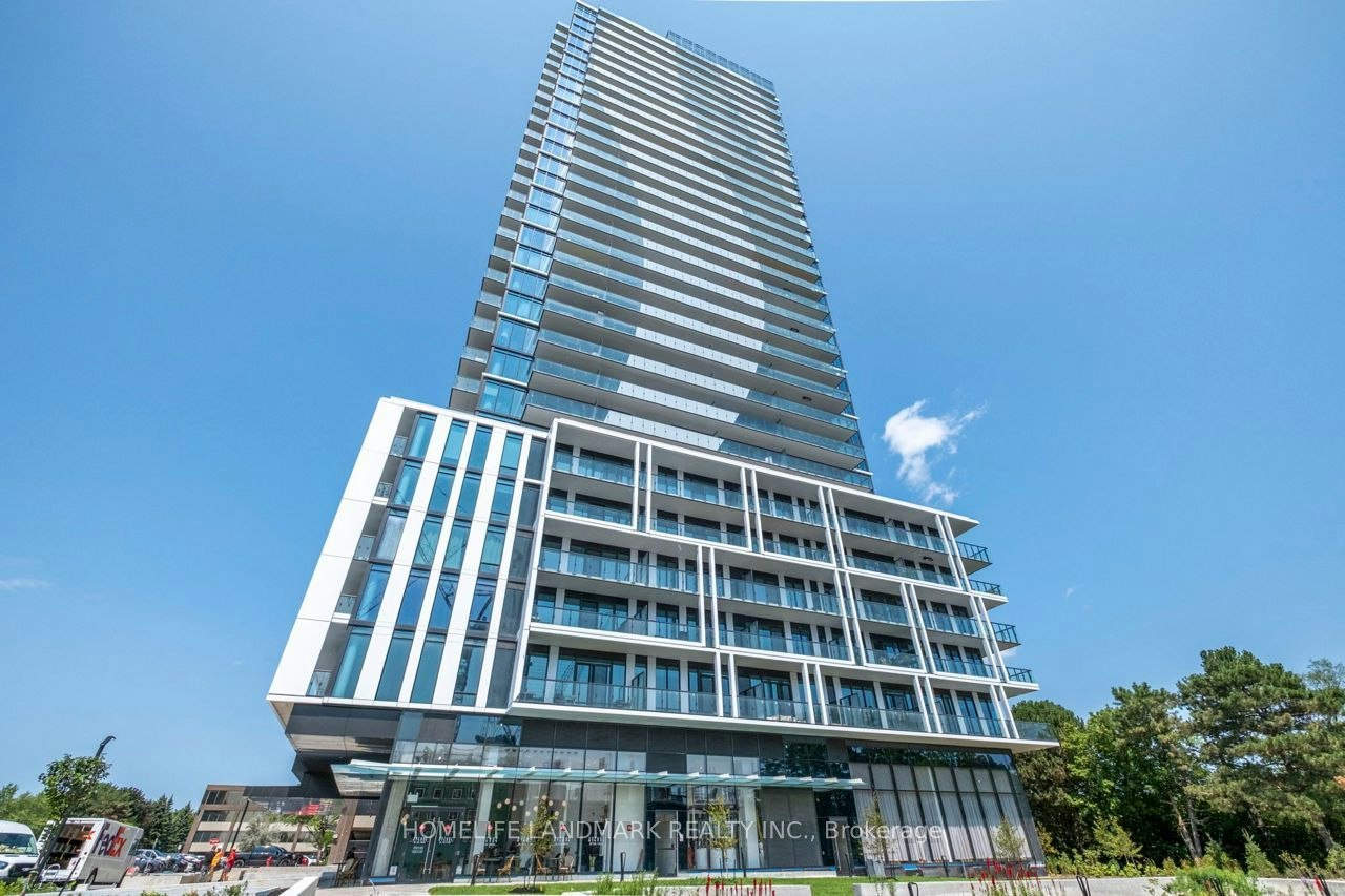 215-29 Green Trail Court, Toronto, ON, M2K 1E3