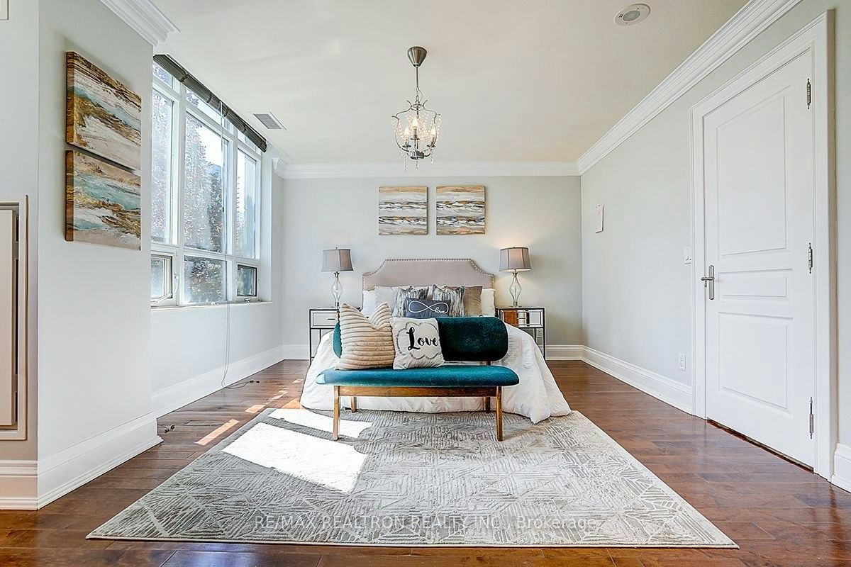 274 Duplex Avenue, Toronto, ON, M2M 0A4 - 32