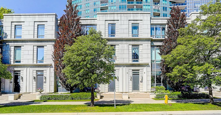 274 Duplex Avenue, Toronto, ON, M2M 0A4