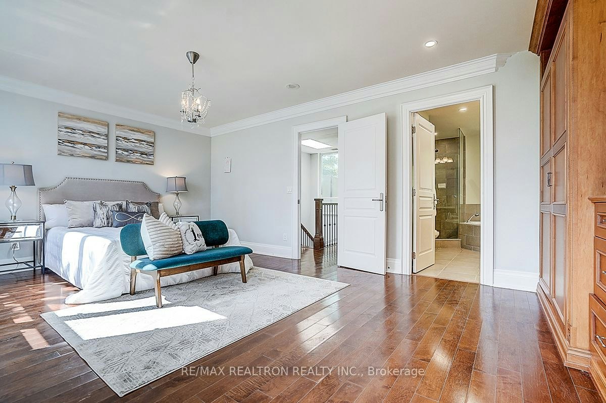 274 Duplex Avenue, Toronto, ON, M2M 0A4 - 33