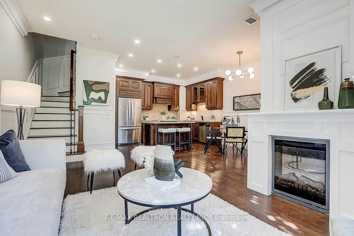 274 Duplex Avenue, Toronto, ON, M2M 0A4 - 9