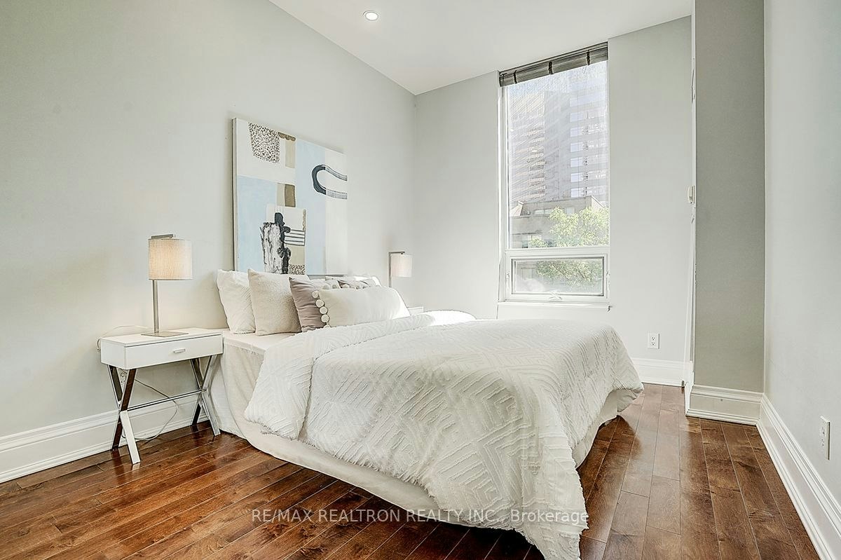 274 Duplex Avenue, Toronto, ON, M2M 0A4 - 25