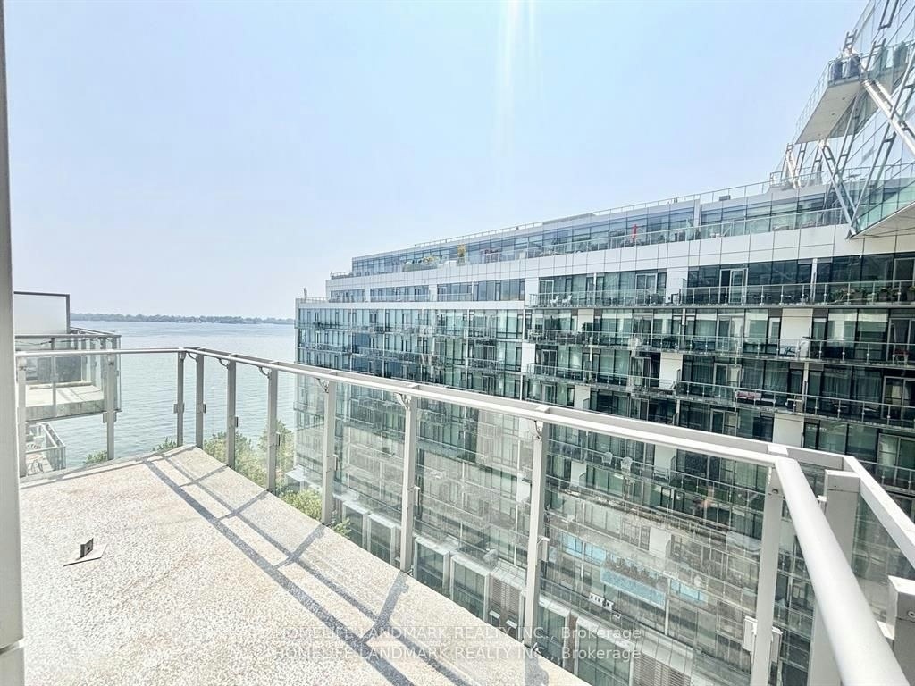 1029-39 Queens Quay E, Toronto, ON, M5E 0A5