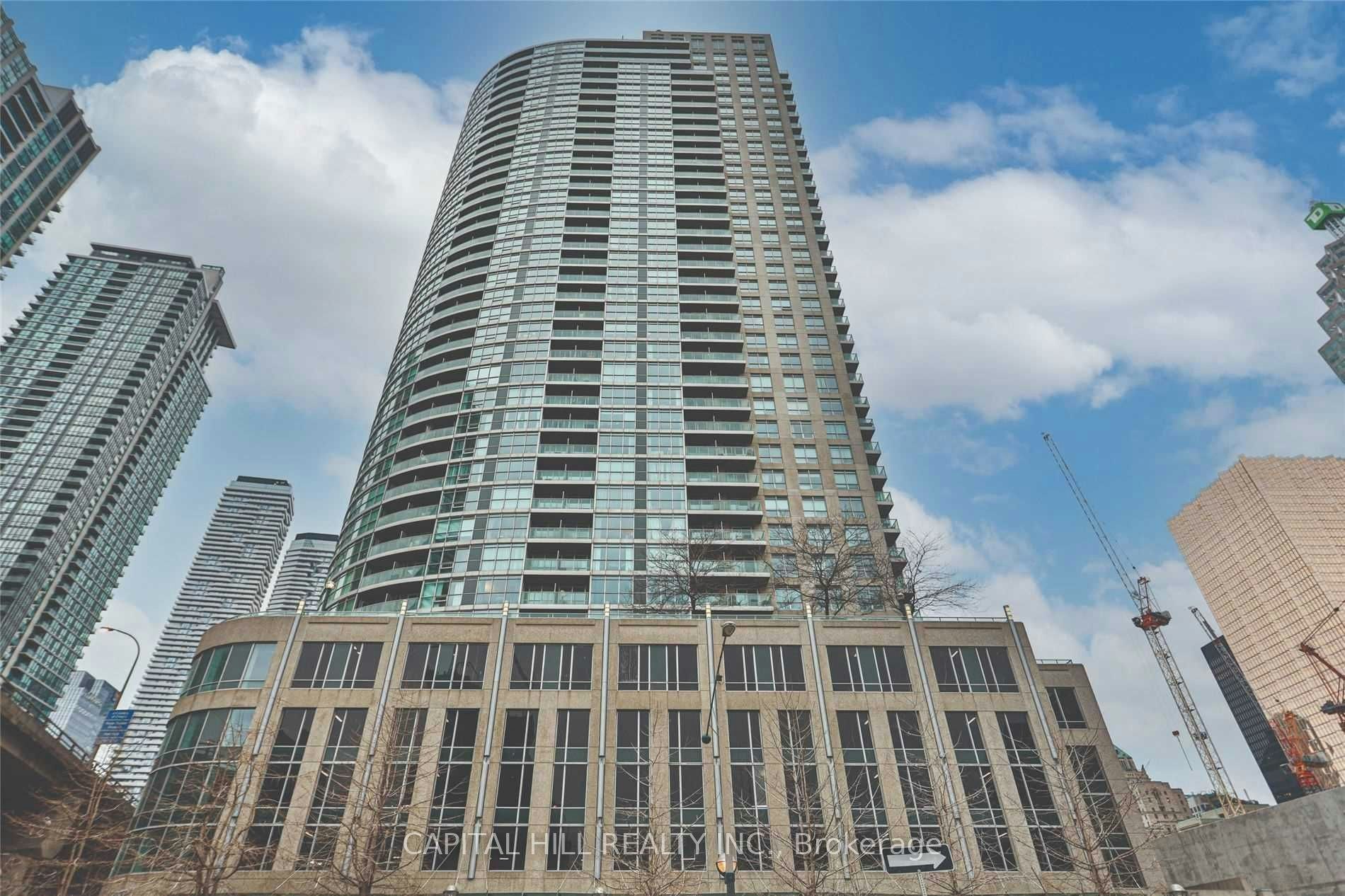 2601-18 Yonge Street, Toronto, ON, M5E 1Z8