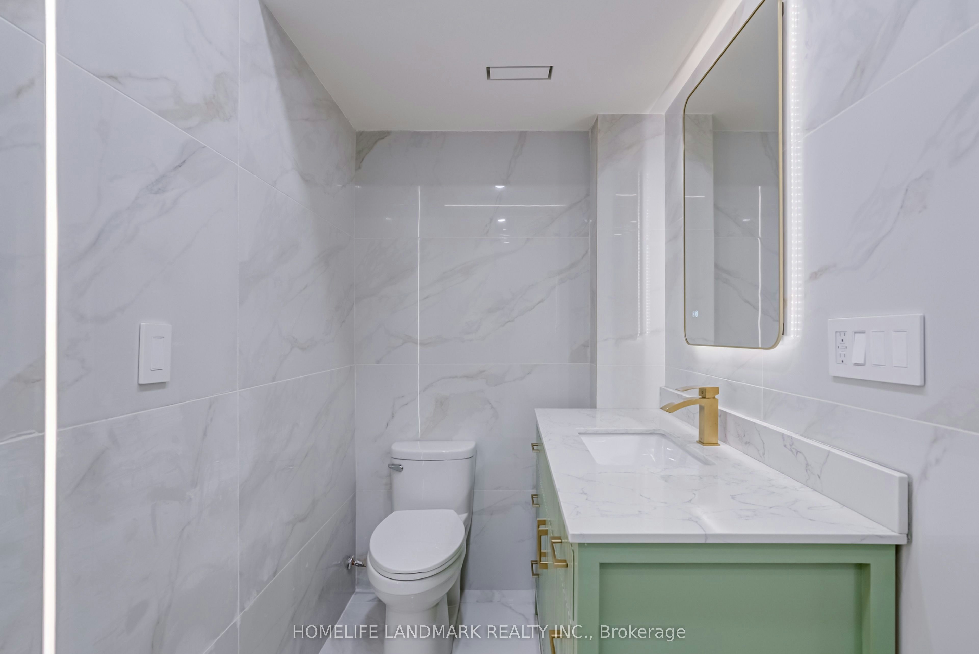 The Bellagio-23 Coulson Avenue, Toronto, ON, M4V 1Y3 - 23