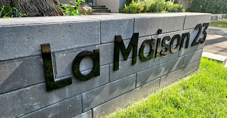 The Bellagio-23 Coulson Avenue, Toronto, ON, M4V 1Y3 - 3