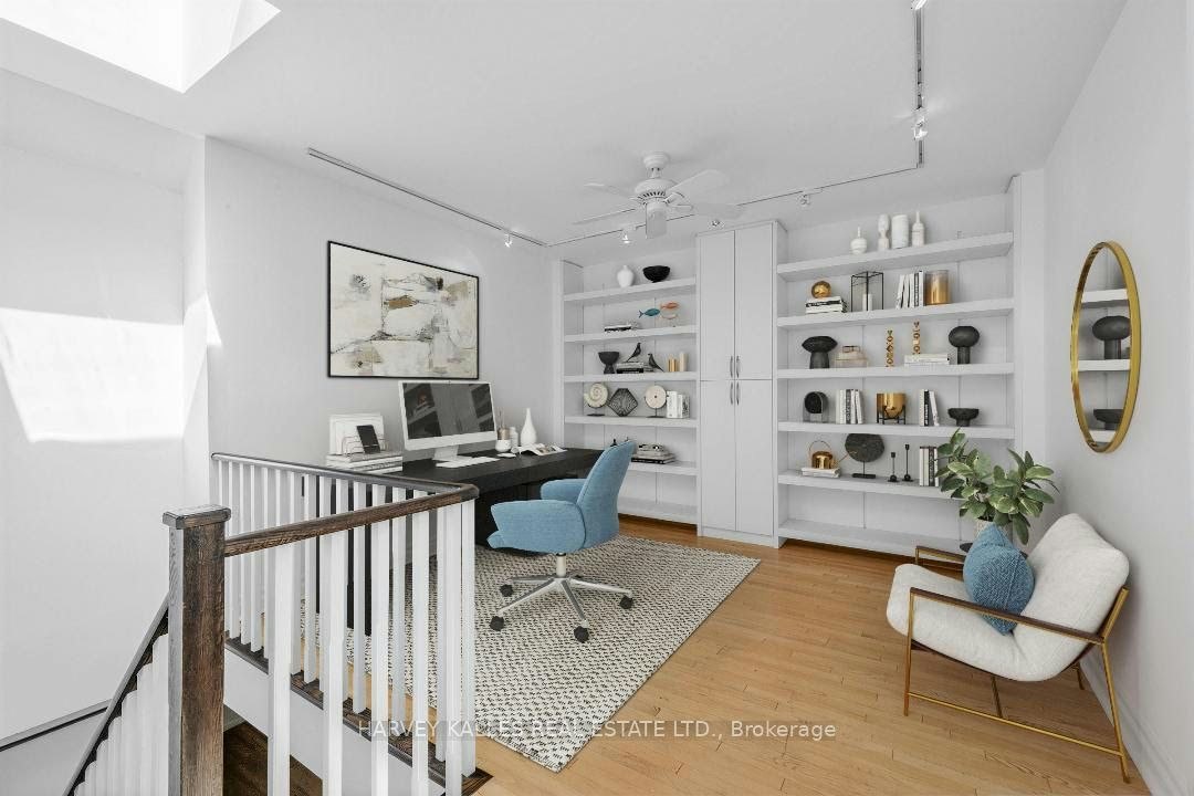 26 Marlborough Avenue, Toronto, ON, M5R 1X6 - 26