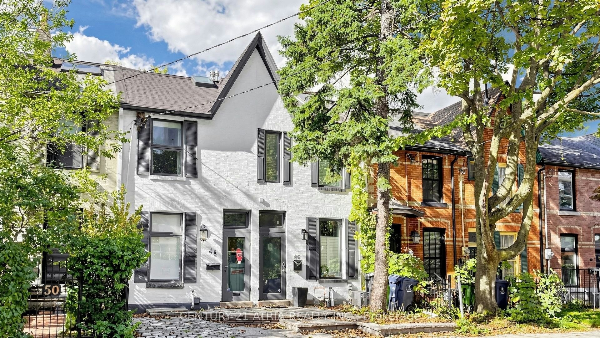 46 Belmont Street, Toronto, ON, M5R 1P8