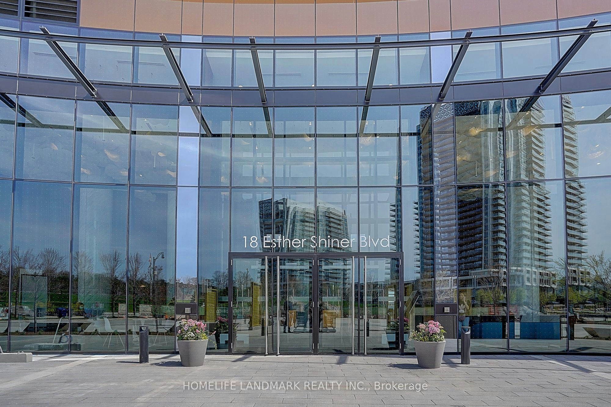 2611-18 Esther Shiner Boulevard, Toronto, ON, M2K 0J7 - 2