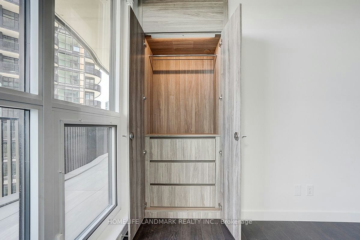 2611-18 Esther Shiner Boulevard, Toronto, ON, M2K 0J7 - 39