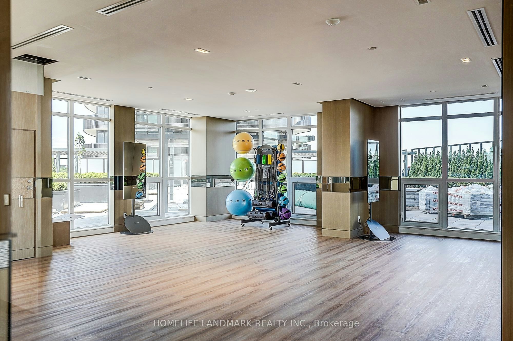 2611-18 Esther Shiner Boulevard, Toronto, ON, M2K 0J7 - 17