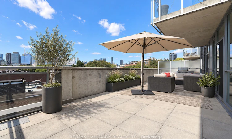 402-510 King Street E