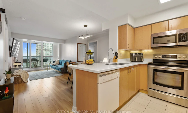 3505-4968 Yonge Street