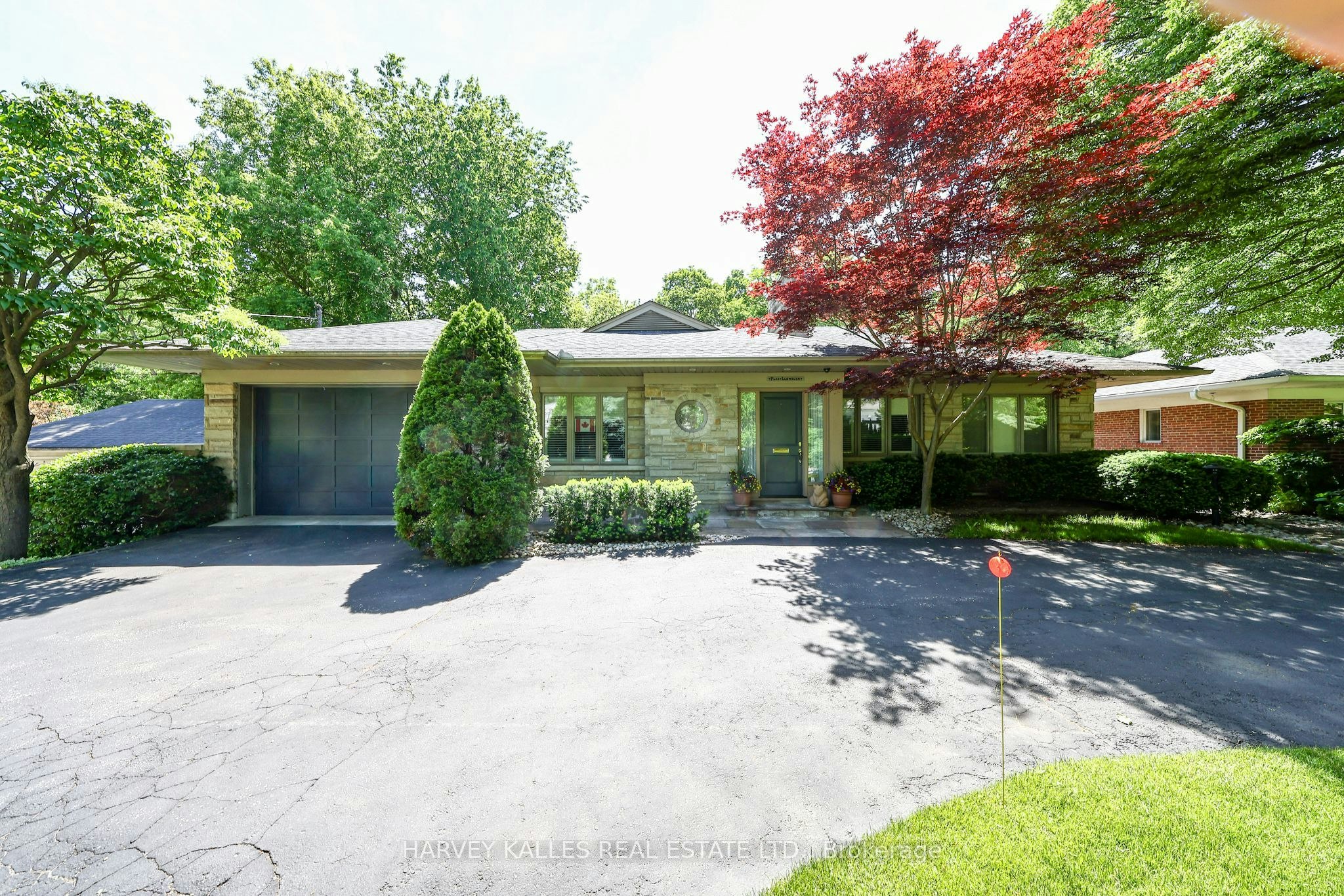176 Old Yonge Street, Toronto, ON, M2P 1P9