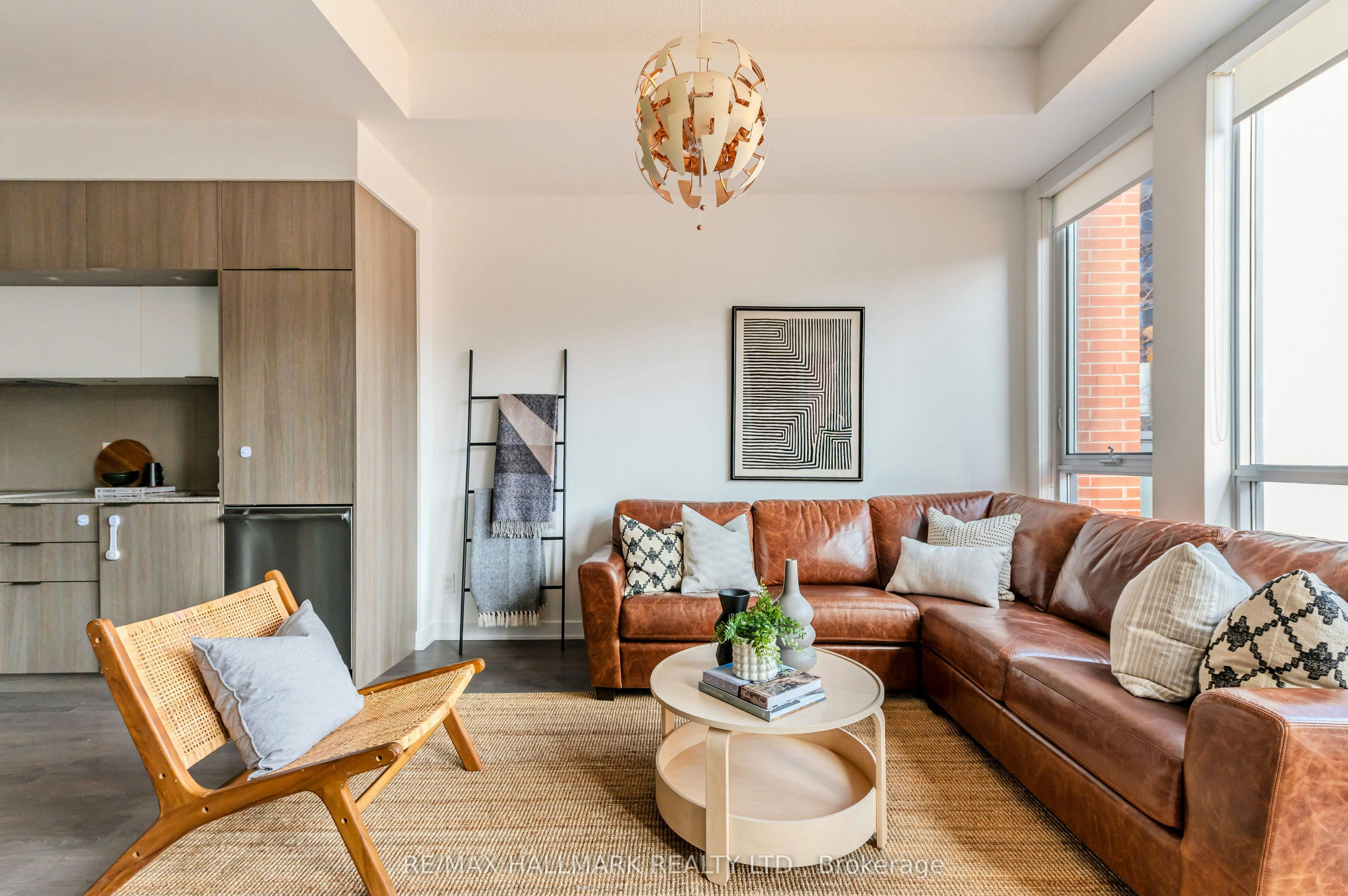 126 St David Street, Toronto, ON, M5A 0C2