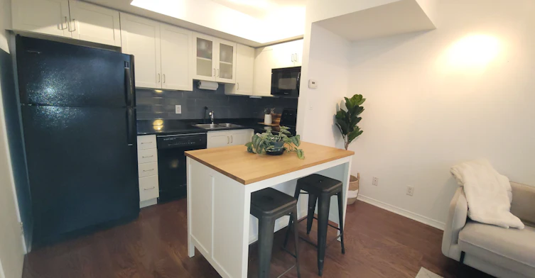 732-42 Western Battery Road, Toronto, ON, M6K 3P1 - 4