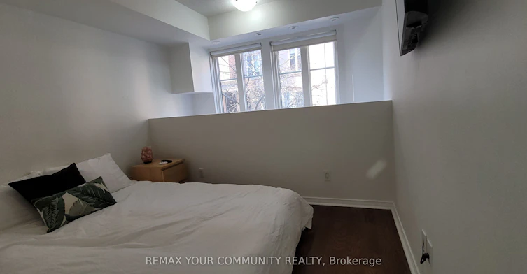 732-42 Western Battery Road, Toronto, ON, M6K 3P1 - 11