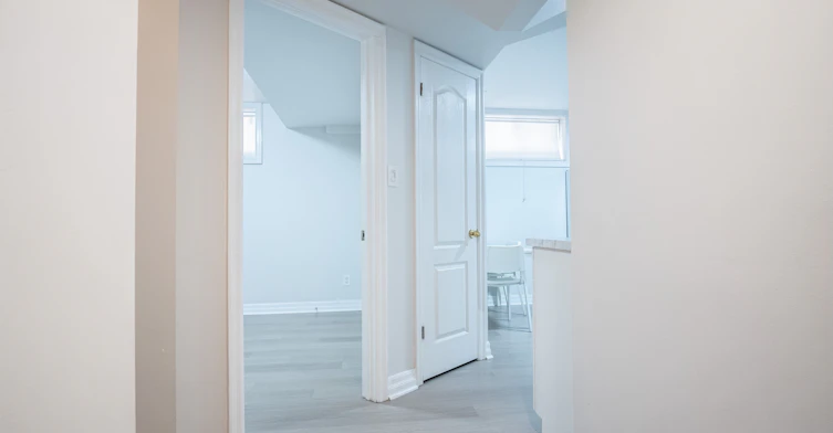 Basement-116 Regina Avenue, Toronto, ON, M6A 1R7 - 11