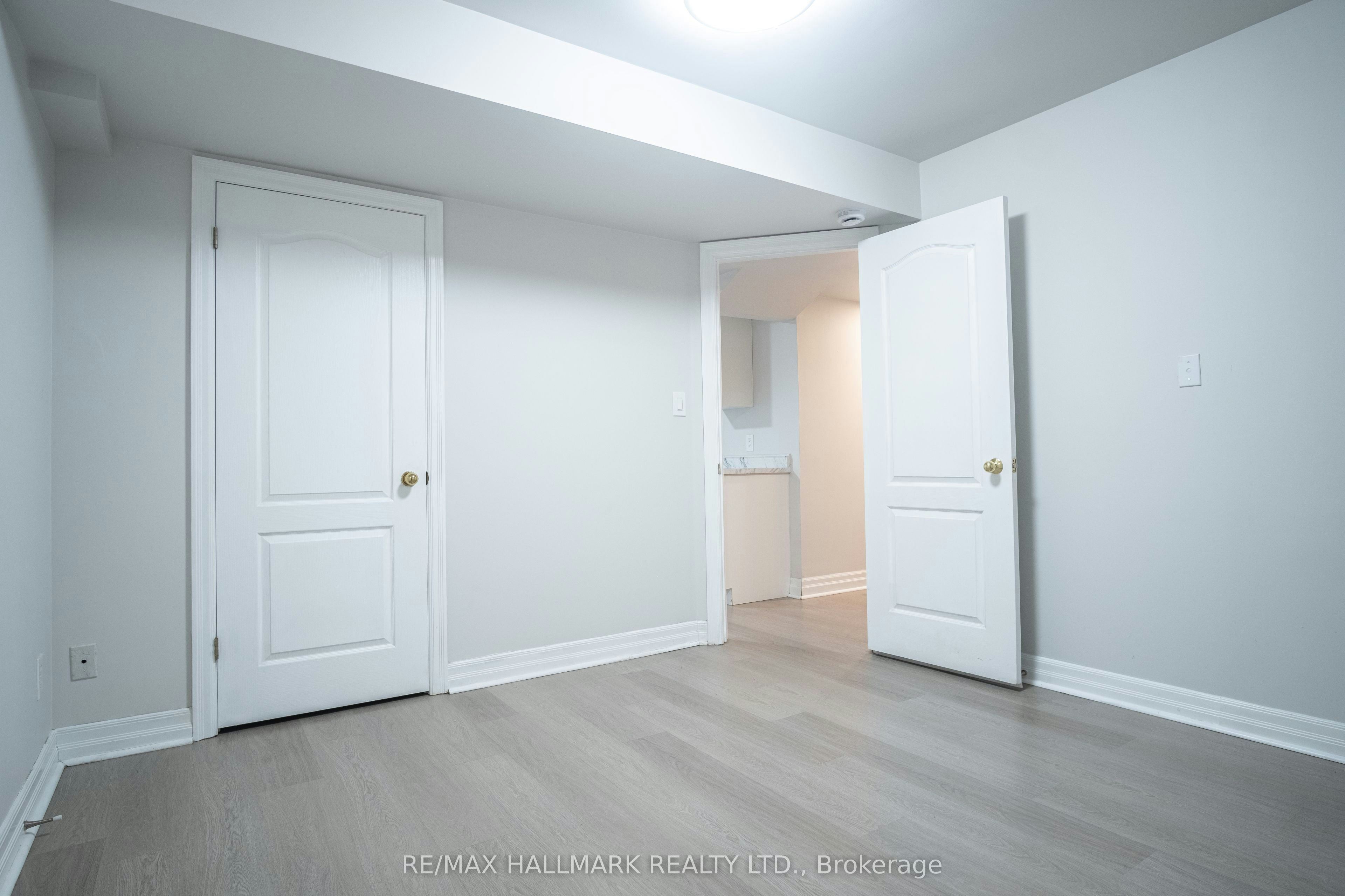 Basement-116 Regina Avenue, Toronto, ON, M6A 1R7 - 12